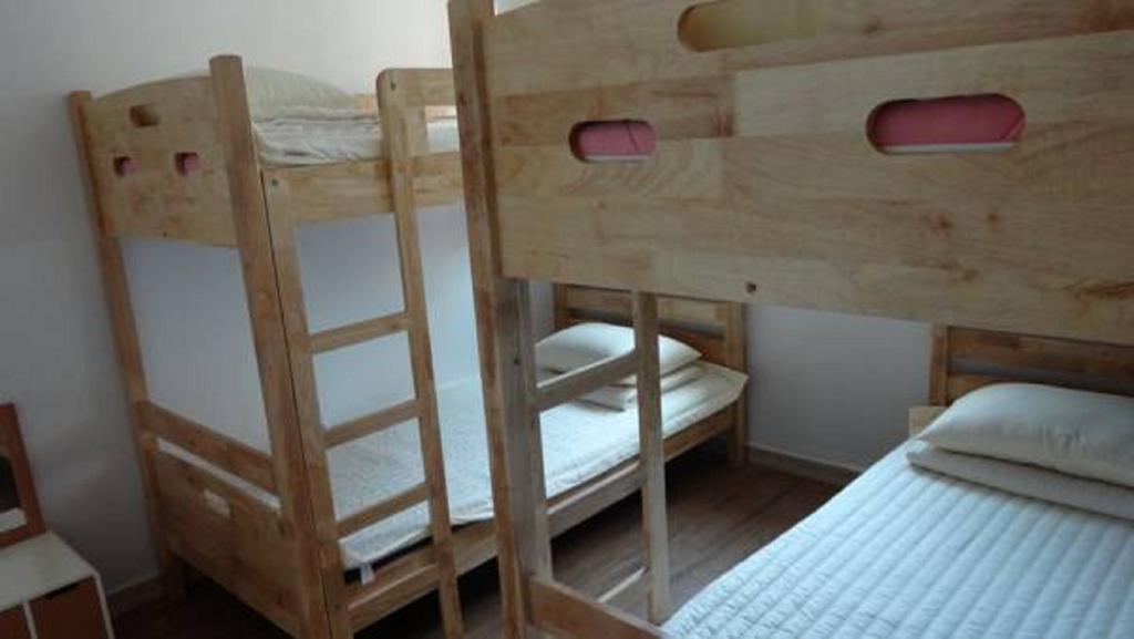 Gangneung Ing Guesthouse חדר תמונה